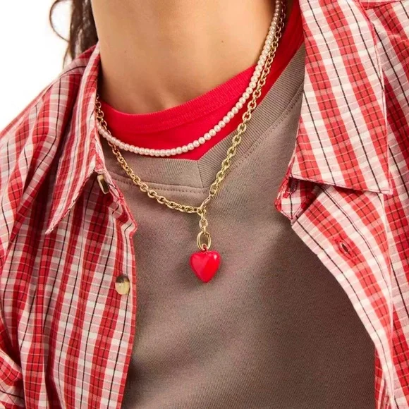 Roxanne Assoulin The Mini Puffy Heart Charm Necklace Red - Picture 2 of 3